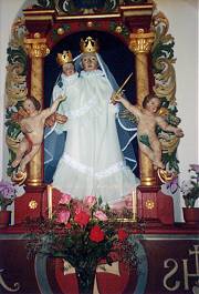 Die Muttergottes-Statue in der kleinen Kapelle (1995)